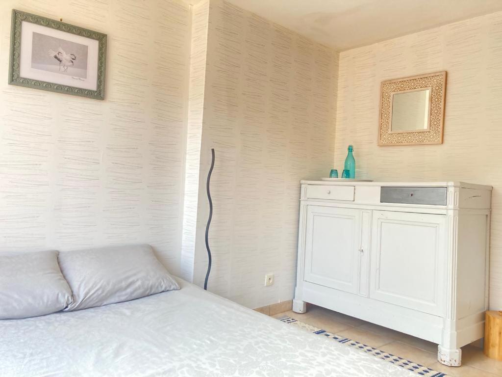 Le Cocon Bed & Breakfast Verrieres  Eksteriør bilde