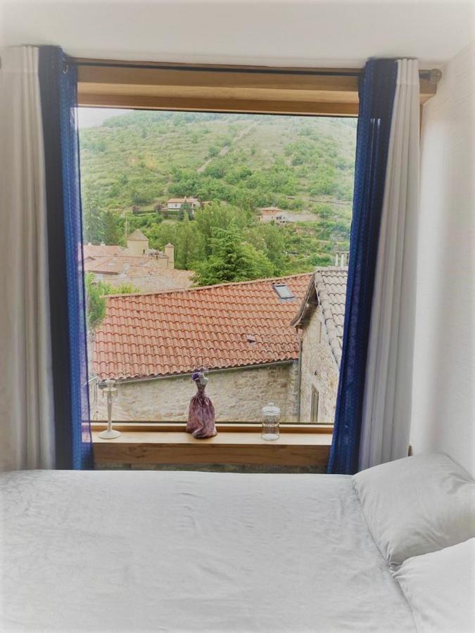 Le Cocon Bed & Breakfast Verrieres  Eksteriør bilde